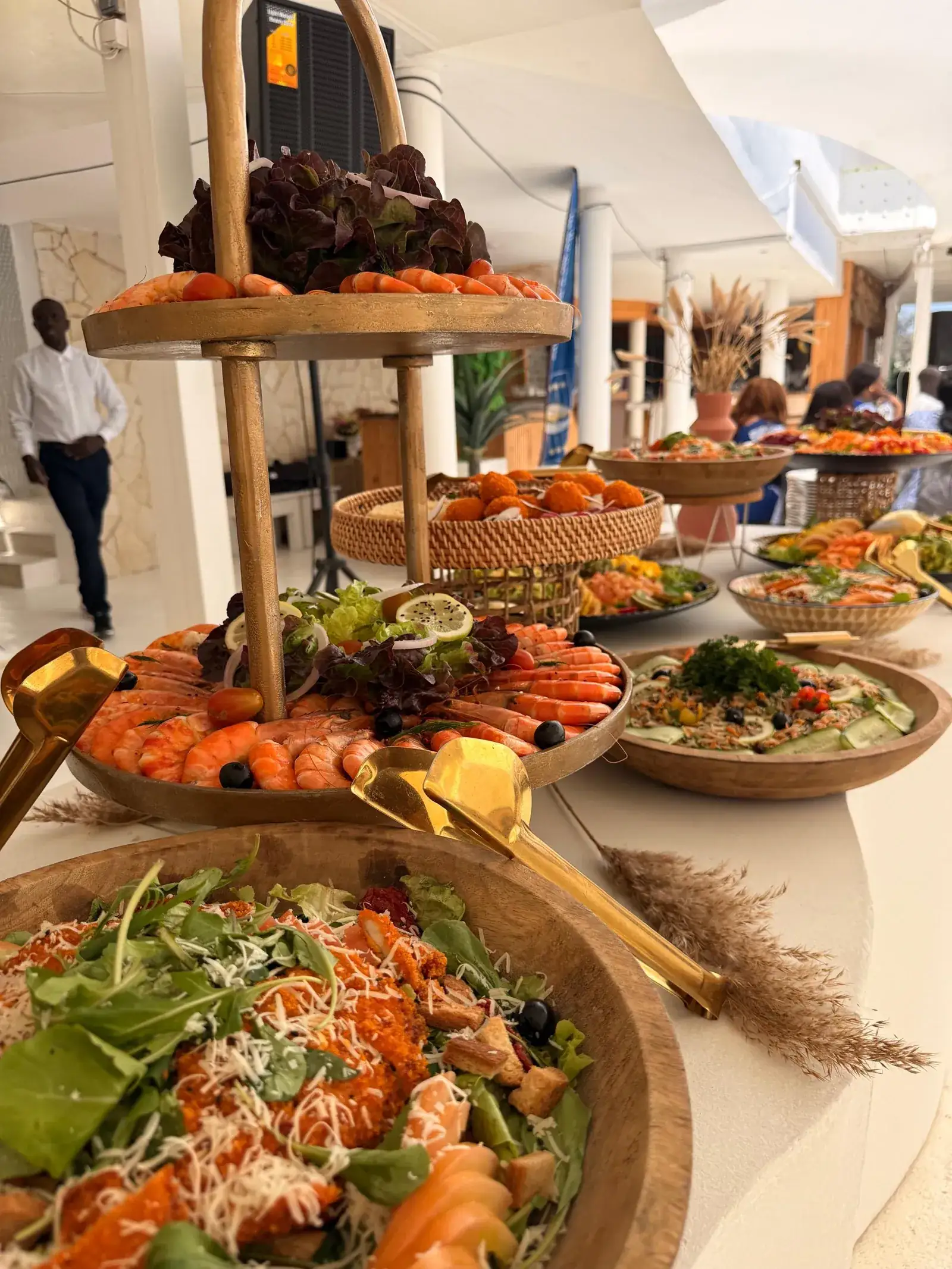 Plateau de saumon et crevettes